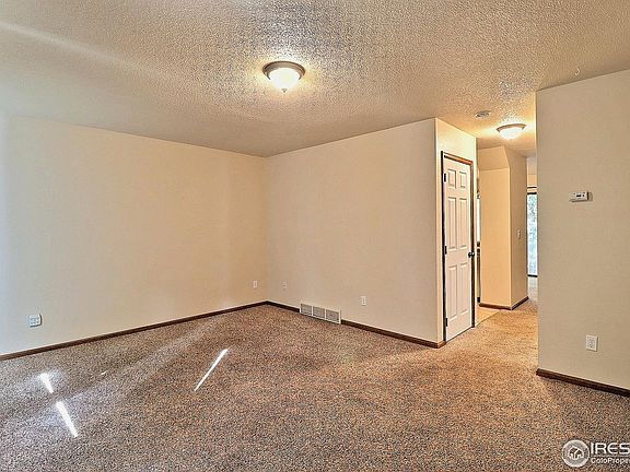 5th image of 907 44th Ave Ct #15