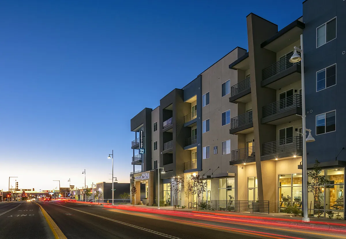 Building Photo - Broadstone Nob Hill