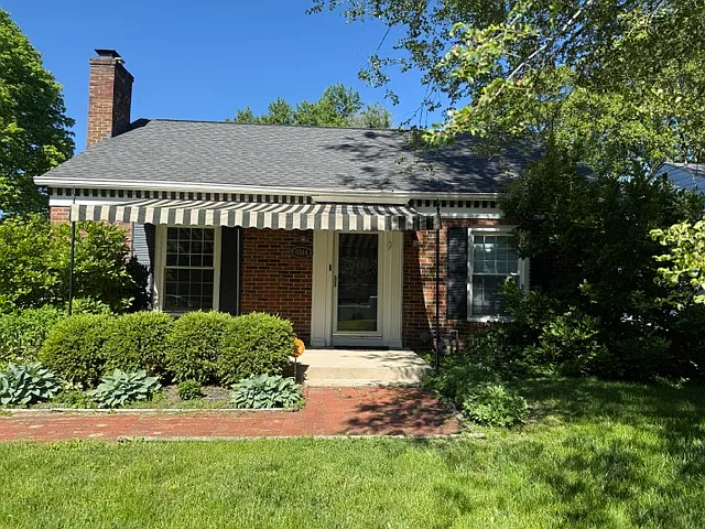 Building Photo - 5514 Rosslyn Ave