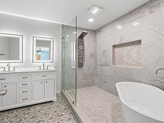 5th image of 5724 Marquis Ct