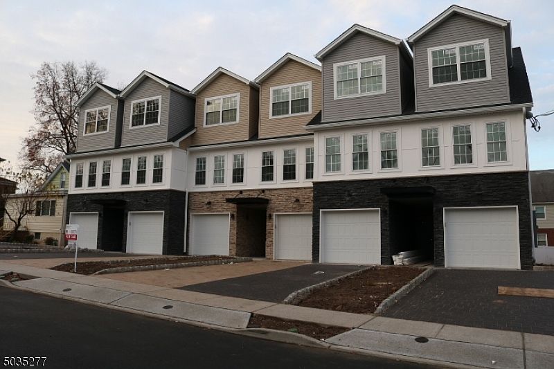 2nd image of 91 Prospect St #3