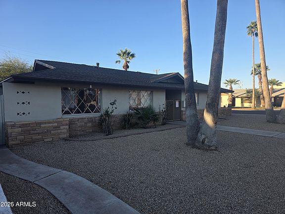 3rd image of 2101 E Osborn Rd