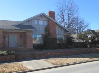 614 Stanley Ave SW, Ardmore, OK 73401