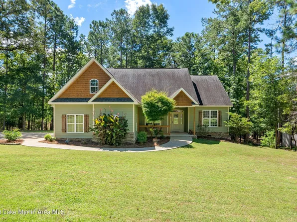 156 Moonbrook Dr, Dadeville, AL 36853