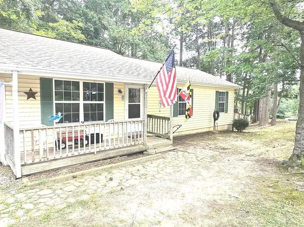 673 Grenada Ln, Lusby, MD 20657