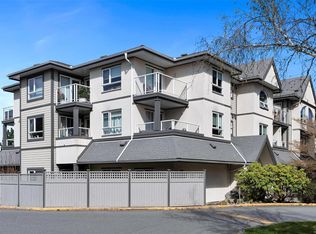 2227 James White Blvd #304, Sidney, BC