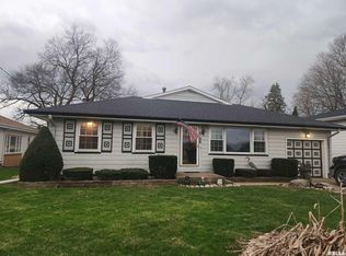 5108 W Pfeiffer Rd, Peoria, IL 61607