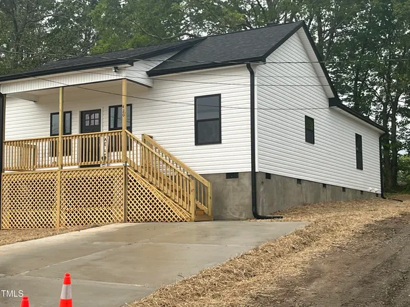 420 W 5th St, Burlington, NC 27215