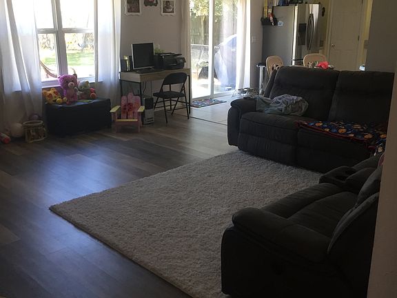 5th image of 9028 Bluebay Ln