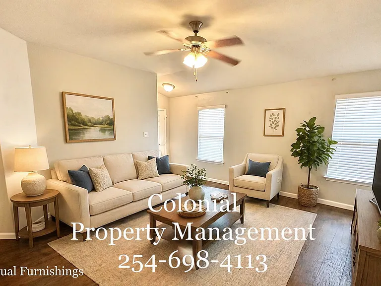 5829 Huntington Dr — Photo 2