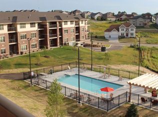 1021 Acker Ln #302, Verona, WI 53593