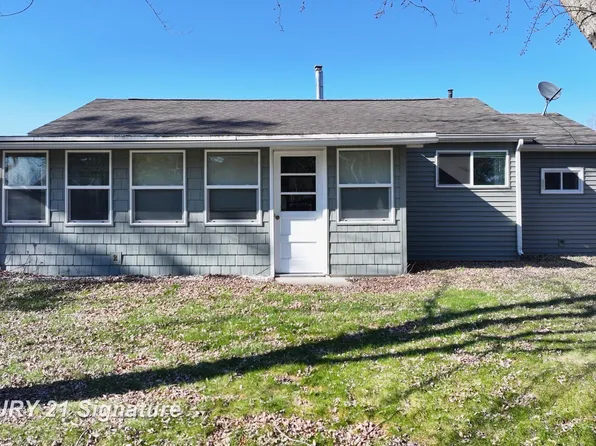 1202 Janice Ln, Beaverton, MI 48612