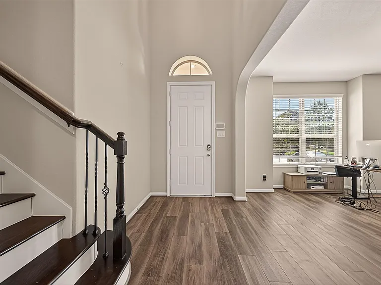 15707 Braemar Cove Dr — Photo 3