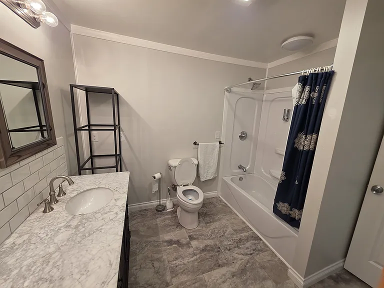 207 Taylor Rd — Photo 4