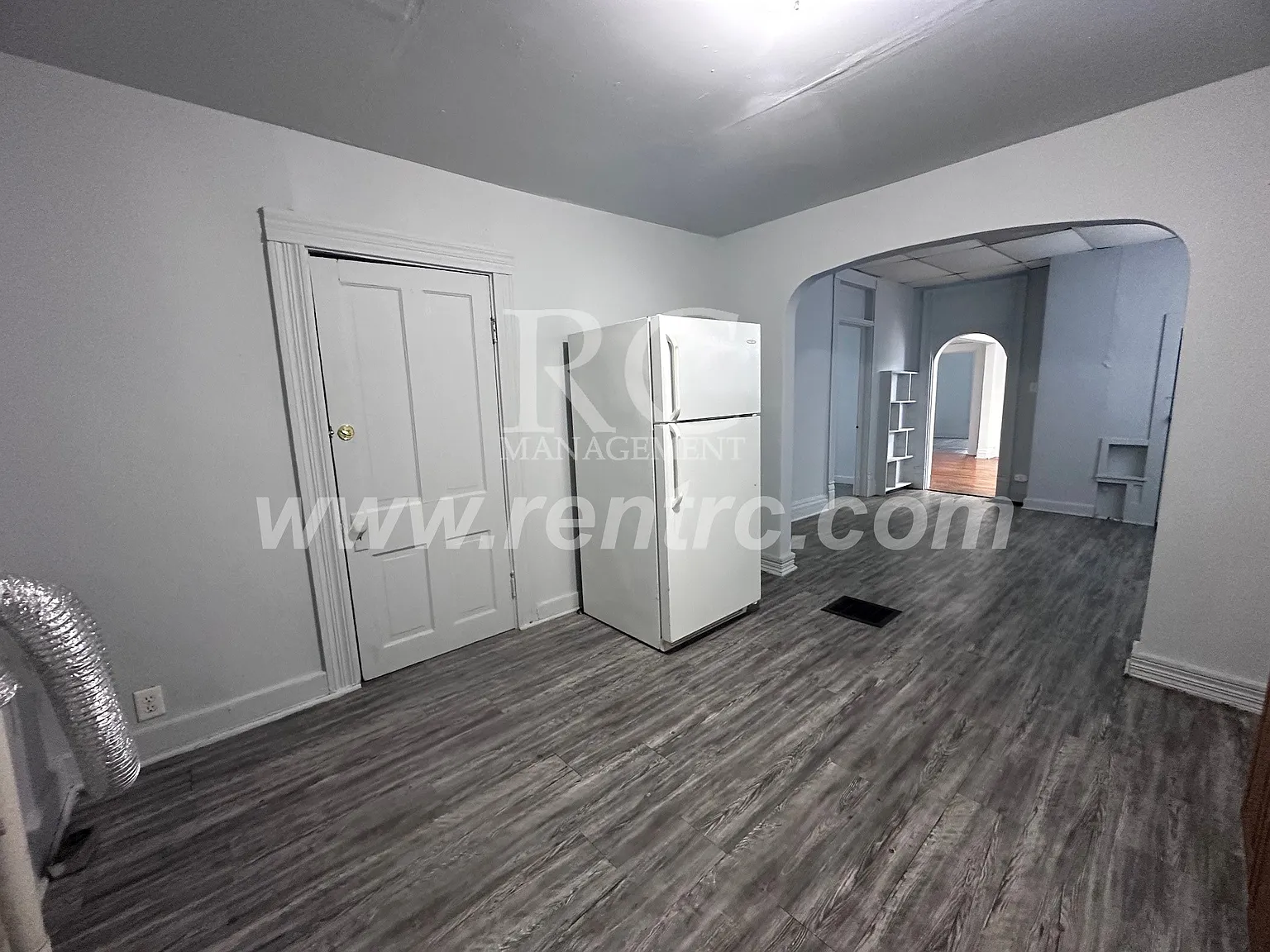 2 bed, 1000 sqft, $750 — Photo 3