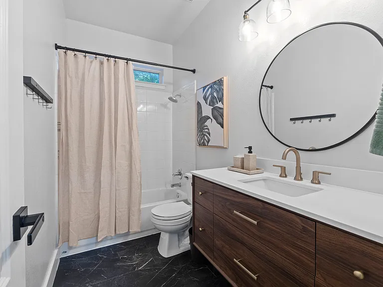 2915 Stonecreek Dr — Photo 19