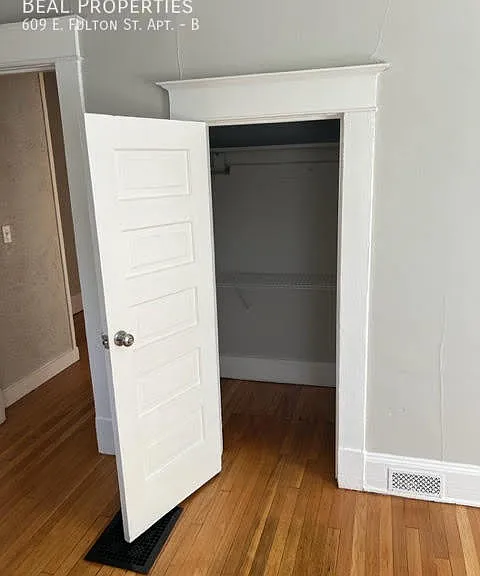 609 E Fulton St #B — Photo 13