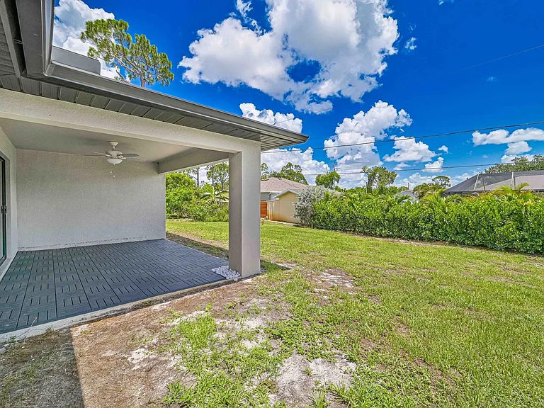 8353 Trillium Rd — Photo 15
