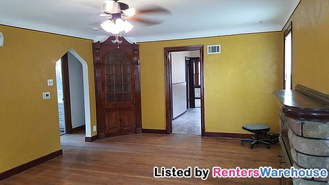 3rd image of 9019 Pallardy Ln