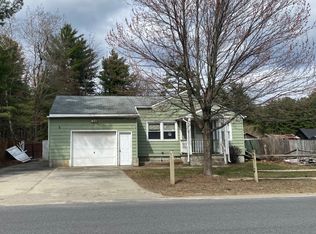 421 Luzerne Rd, Queensbury, NY 12804