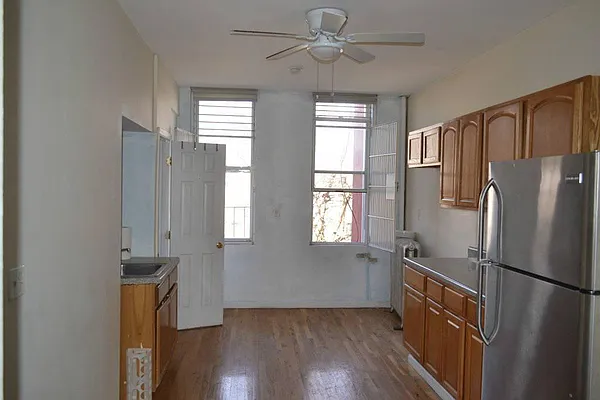 Rented by Loom Group | media 34