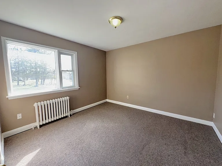 74 Shirley Ave — Photo 20