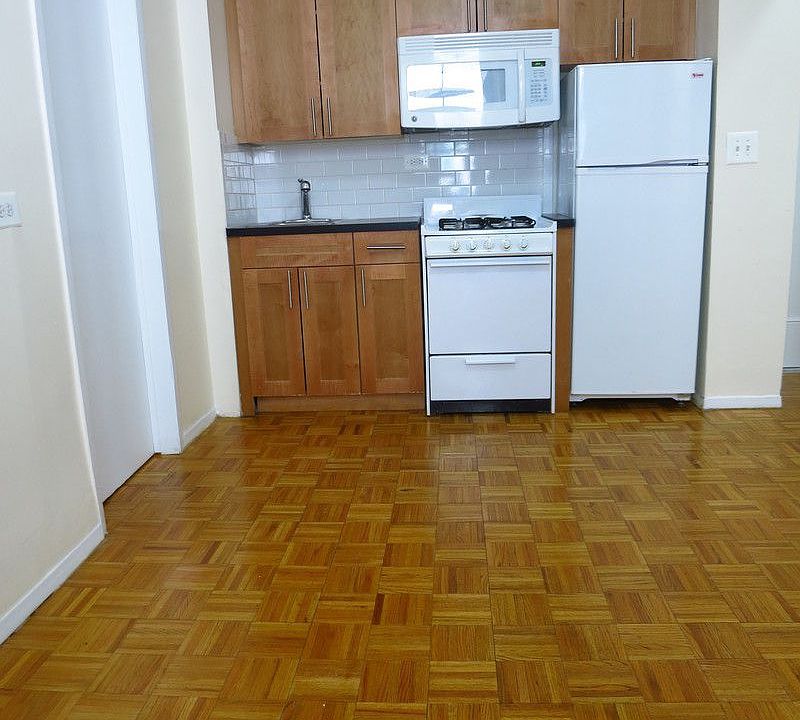 1st image of 504 E 79th St APT 4h