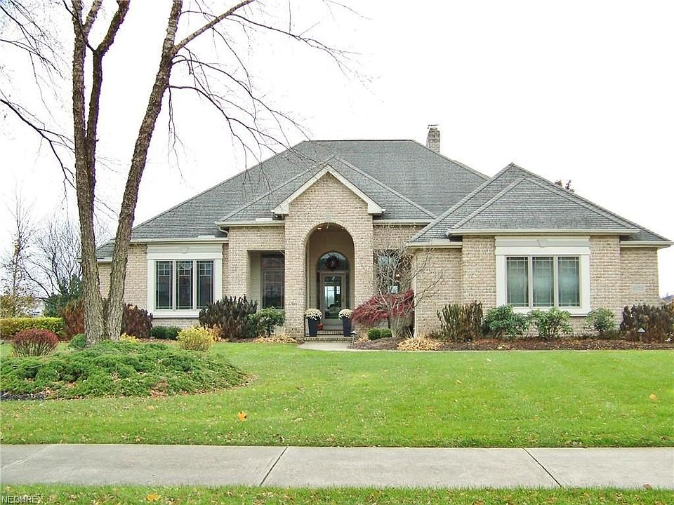 1st image of 4070 Fox Meadow Dr