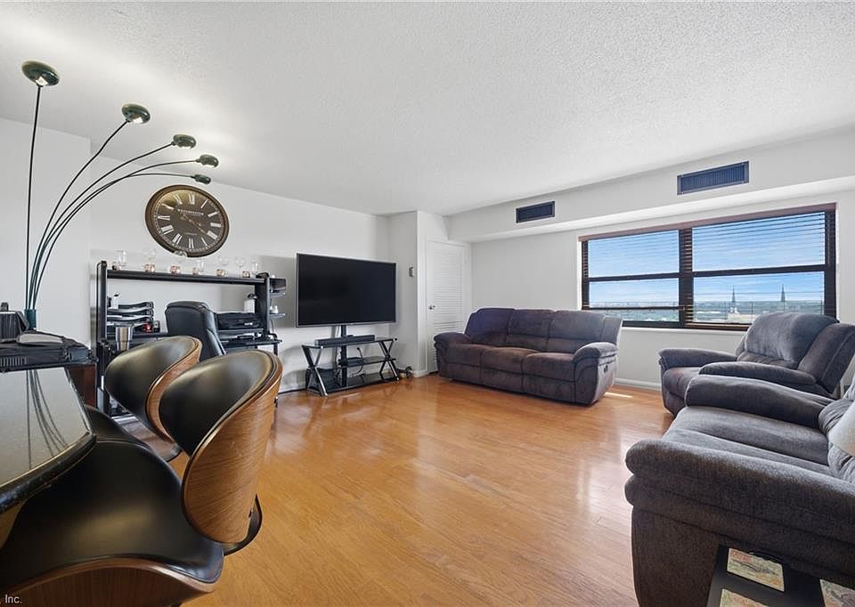 1st image of 1 Crawford Pkwy APT 1206