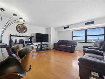 1 Crawford Pkwy APT 1206, Portsmouth, VA, 23704