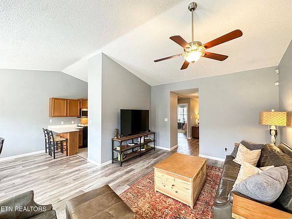 5th image of 10008 Greylock Way