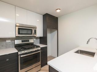 944-54 W Grace St, Chicago, IL 60613