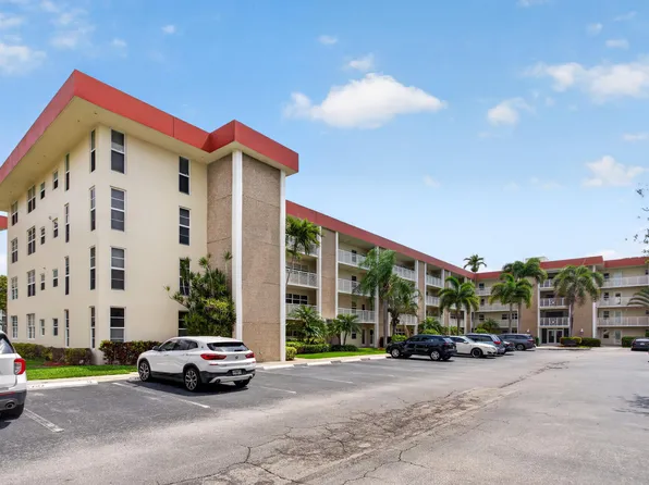 3100 NE 48th Court #214, Lighthouse Point, FL 33064