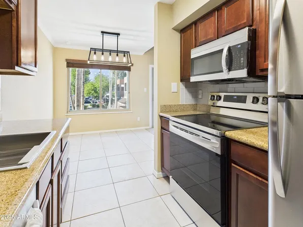 3500 N Hayden Rd, Scottsdale, AZ