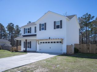 201 N Windy Ridge Rd, Hubert, NC 28539