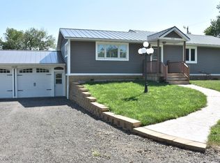 310 S Pearl St, Zearing, IA 50278