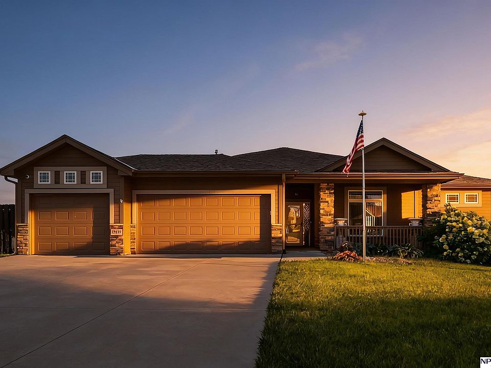 1st image of 19479 Willow Cir