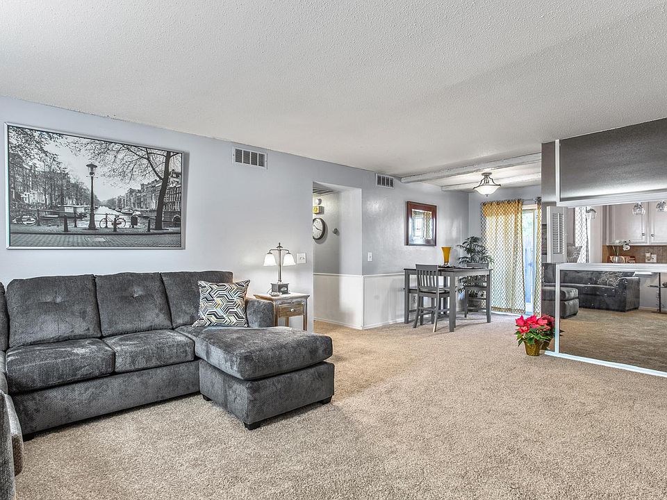 1st image of 11307 N May Ave