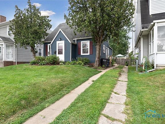 4th image of 2331 W Sylvania Ave