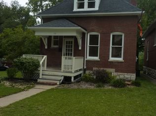 703 Tuxedo Blvd, Saint Louis, MO