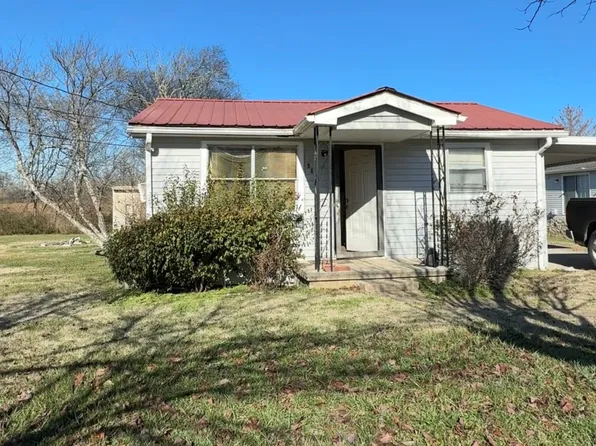 698 Demoss St, Gallatin, TN 37066