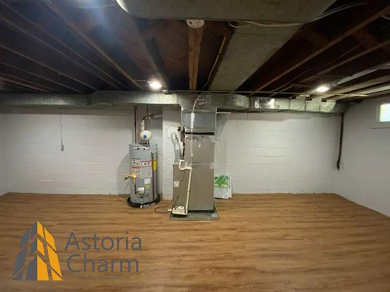3392 Saint Benedict St — Photo 15
