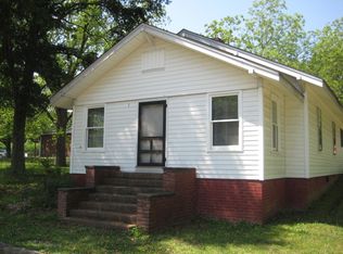 3 Mill St, Travelers Rest, SC 29609