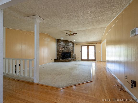 5th image of 1380 N Lakeview Ave