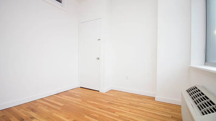 Rented by Nooklyn NYC LLC | media 7
