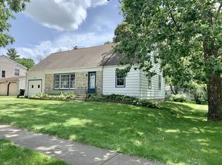 3907 Oak Ave, McHenry, IL 60050