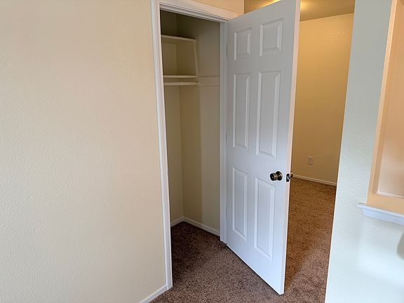 Coat closet
