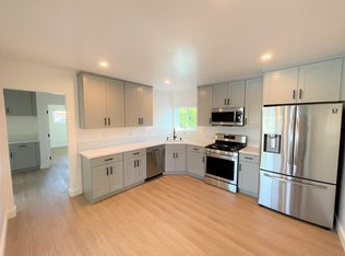 11602 Freeman Ave, Hawthorne, CA 90250
