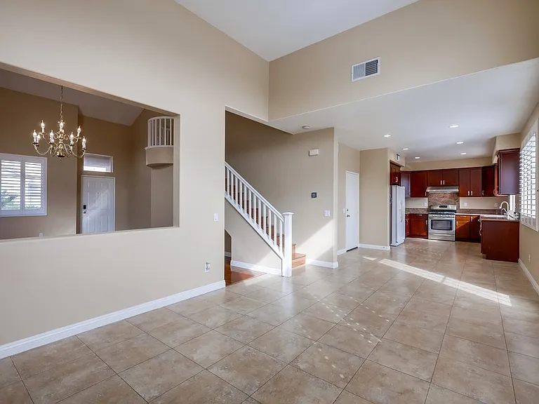 14656 Acacia St — Photo 16