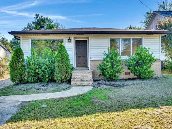 1413 Kicker Rd, Tuscaloosa, AL 35404